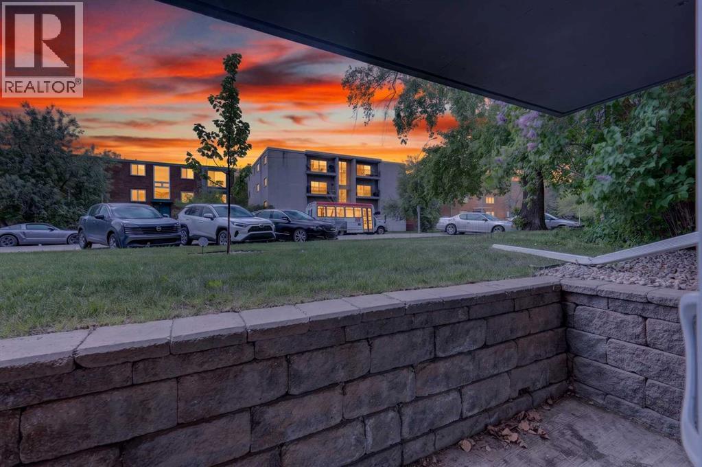 #103 2020 11 Avenue SW - 23