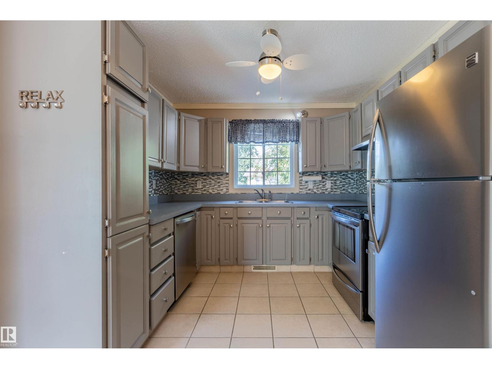 3 GLENFOREST CR - photo 4