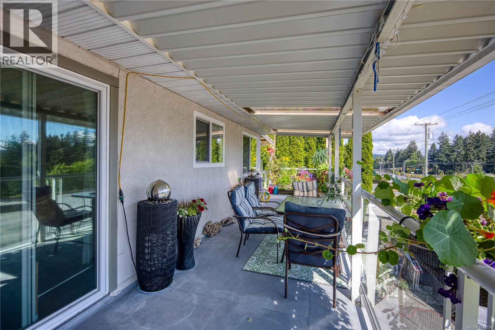 420 Strang Dr - Image 34