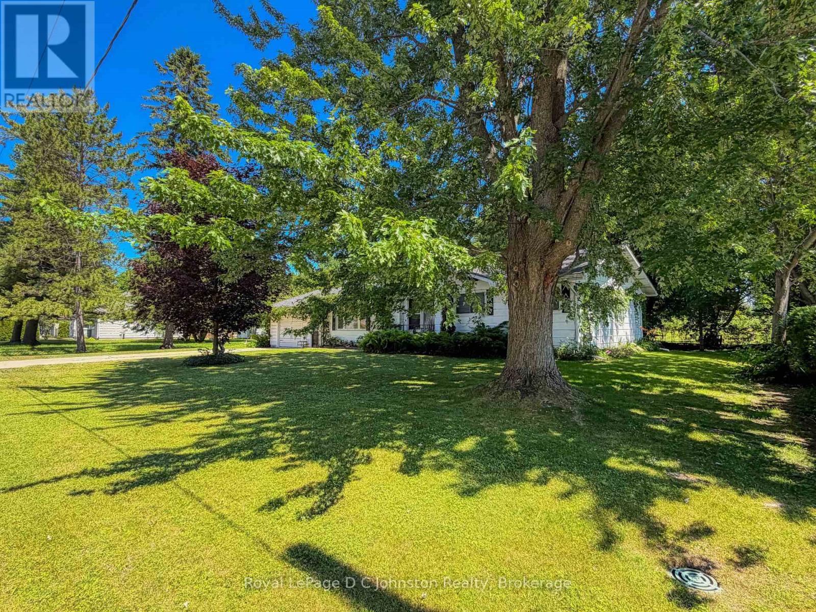 121 EDWARD STREET - 2