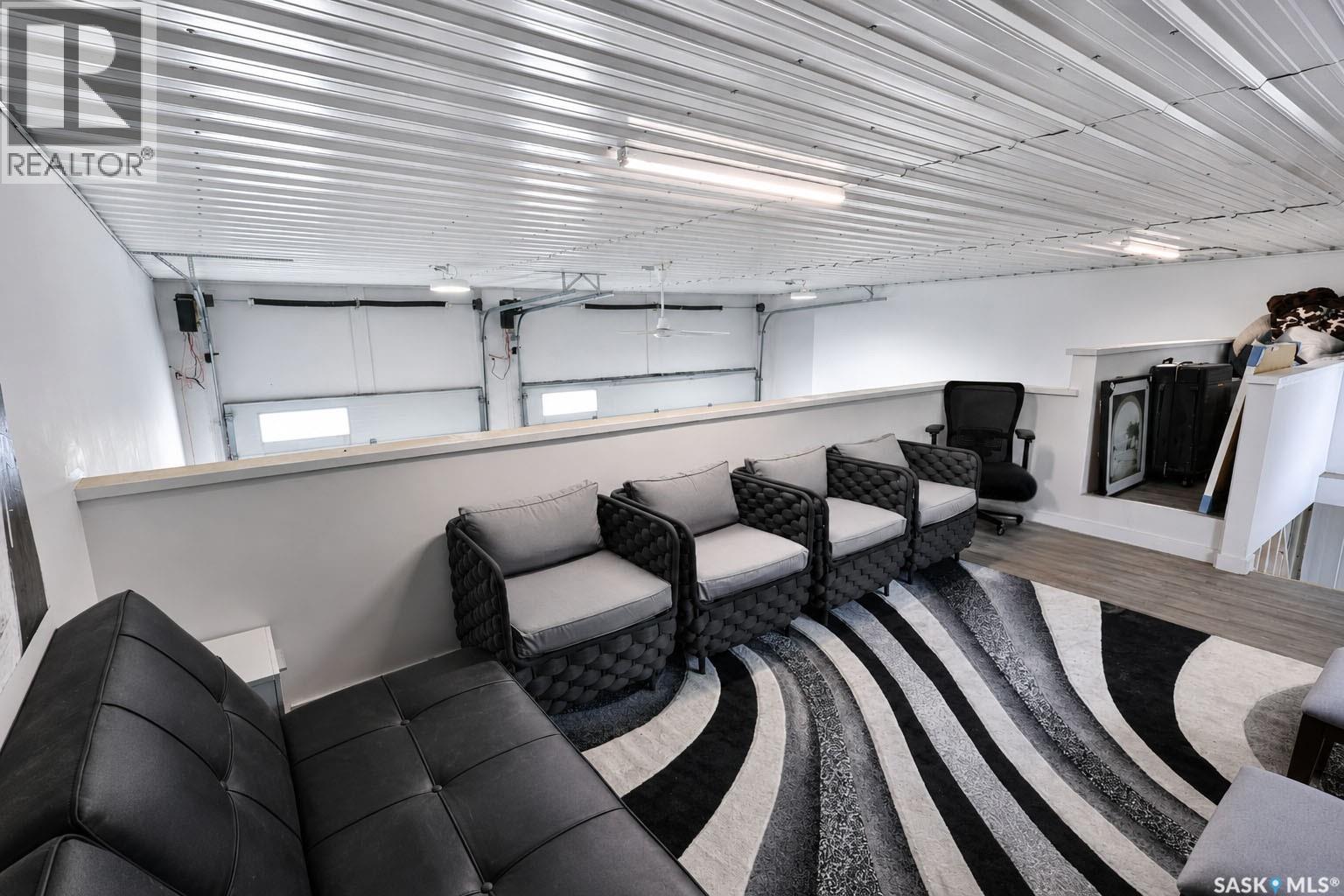 101 Jacobson DRIVE - 31