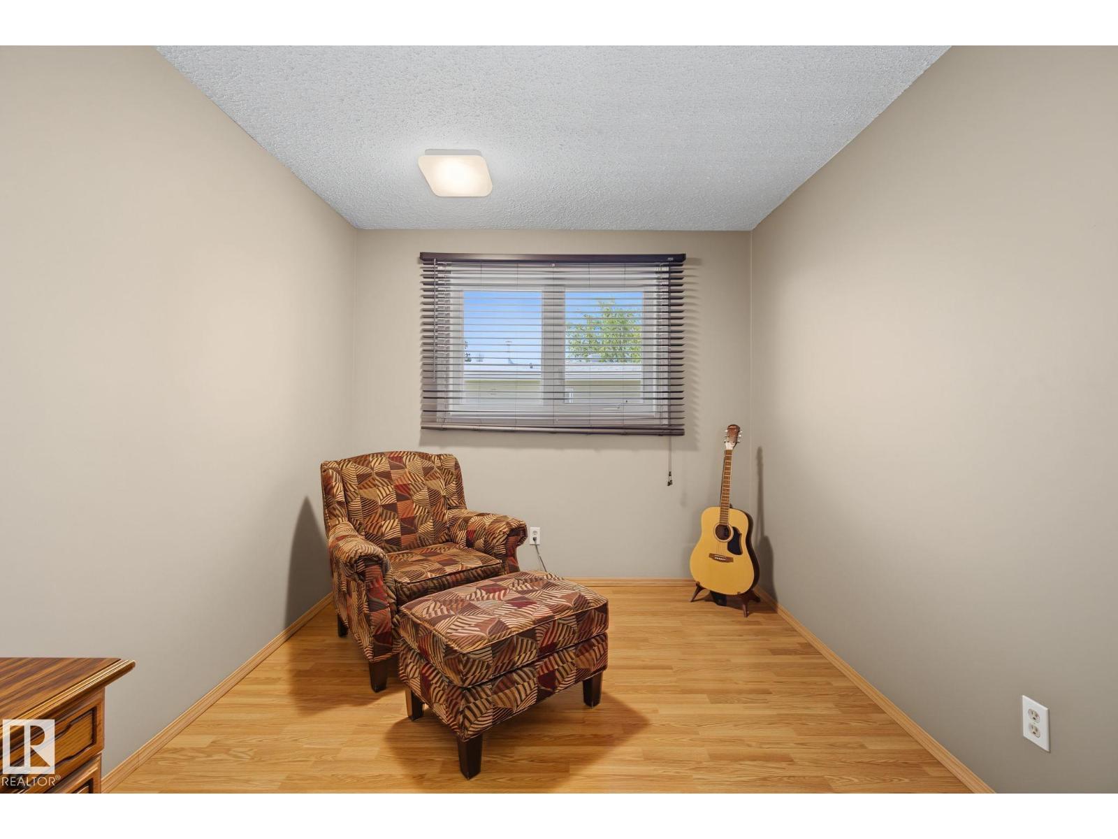 3212 73 ST NW - 30