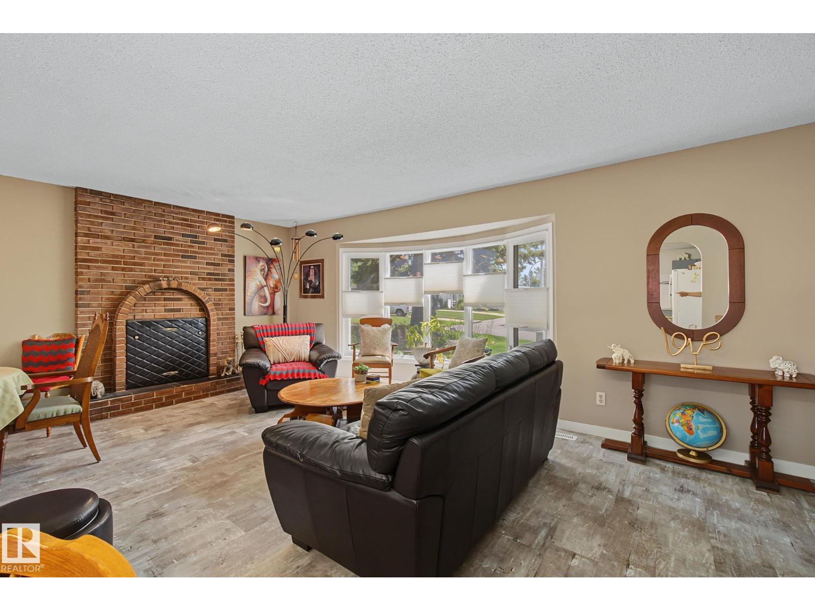 3212 73 ST NW - Image 12