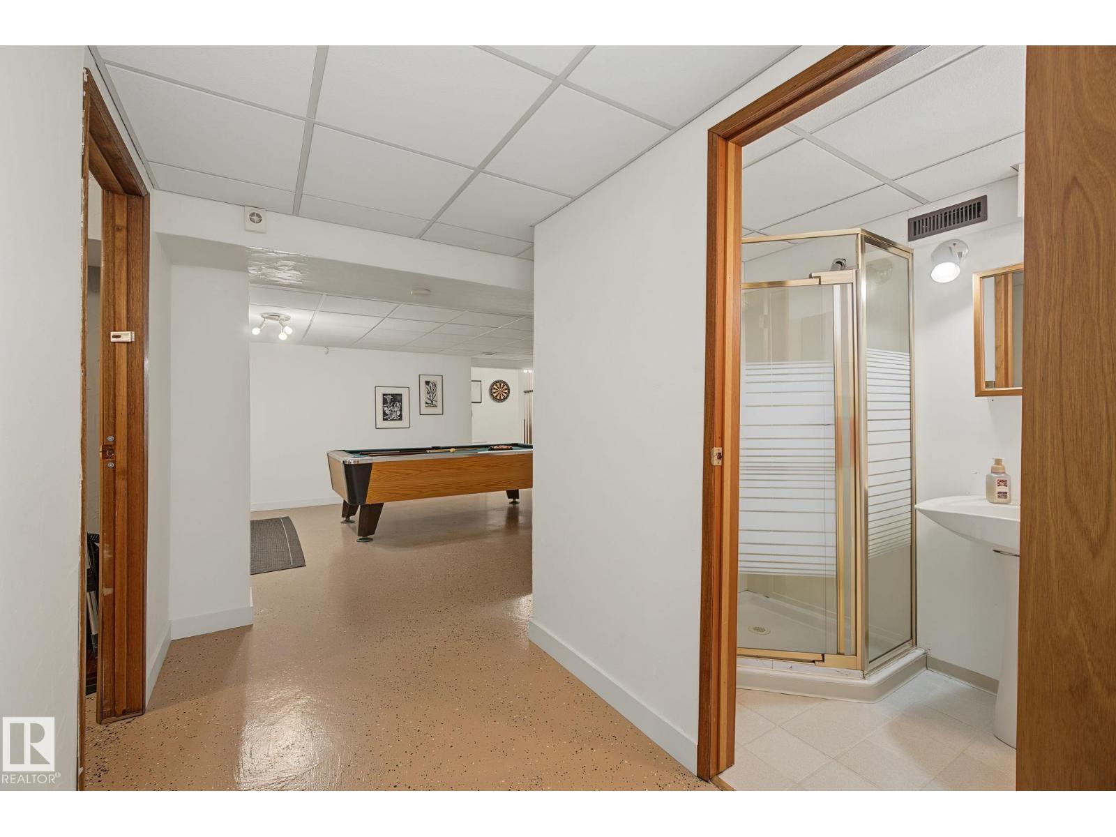 3212 73 ST NW - 36