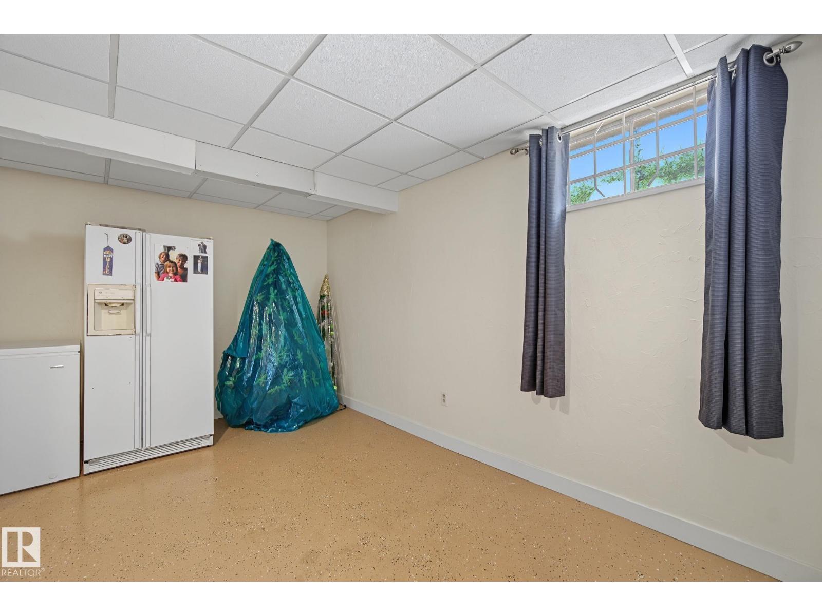 3212 73 ST NW - Image 46
