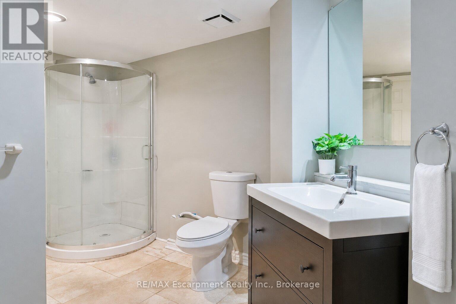 104 WHITTINGTON PLACE - Image 40