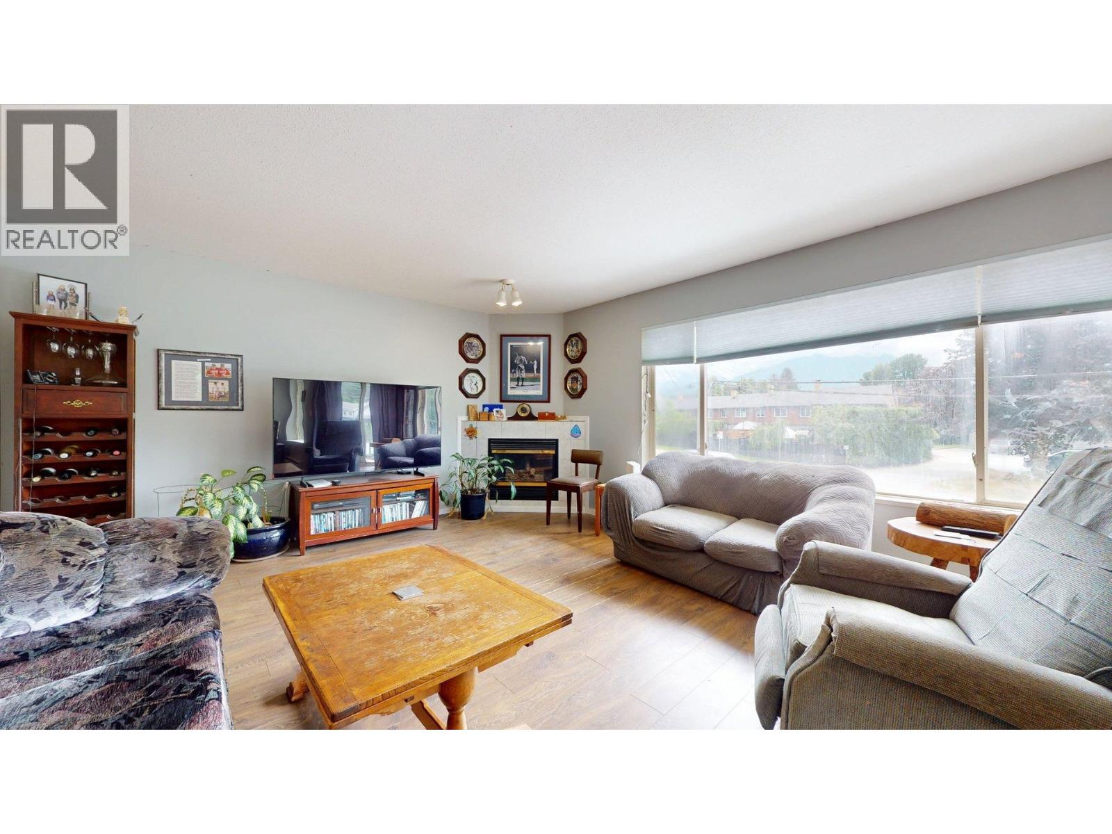 1489 JUDD ROAD, Squamish