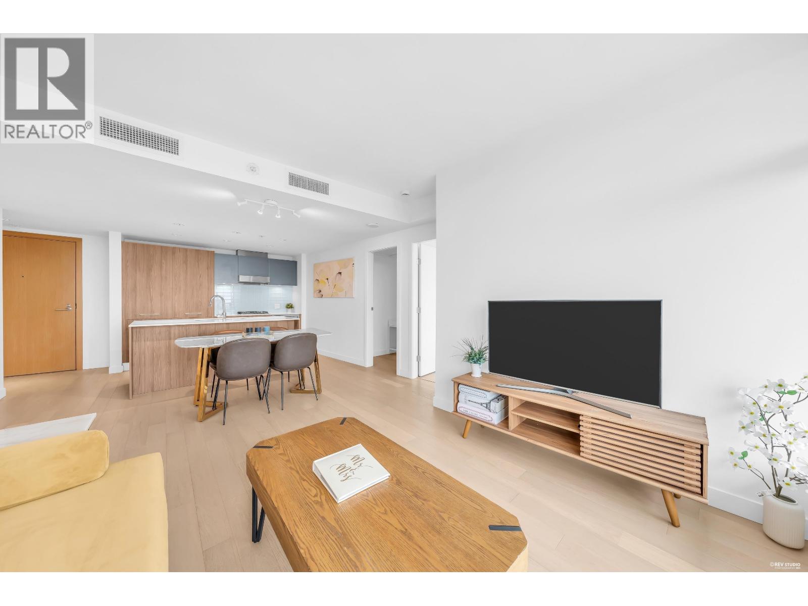 3 Bed, 2 Bath House for Sale in Vancouver – 1105 4638 GLADSTONE STREET, Vancouver – MLS# R3143005 - Image 15