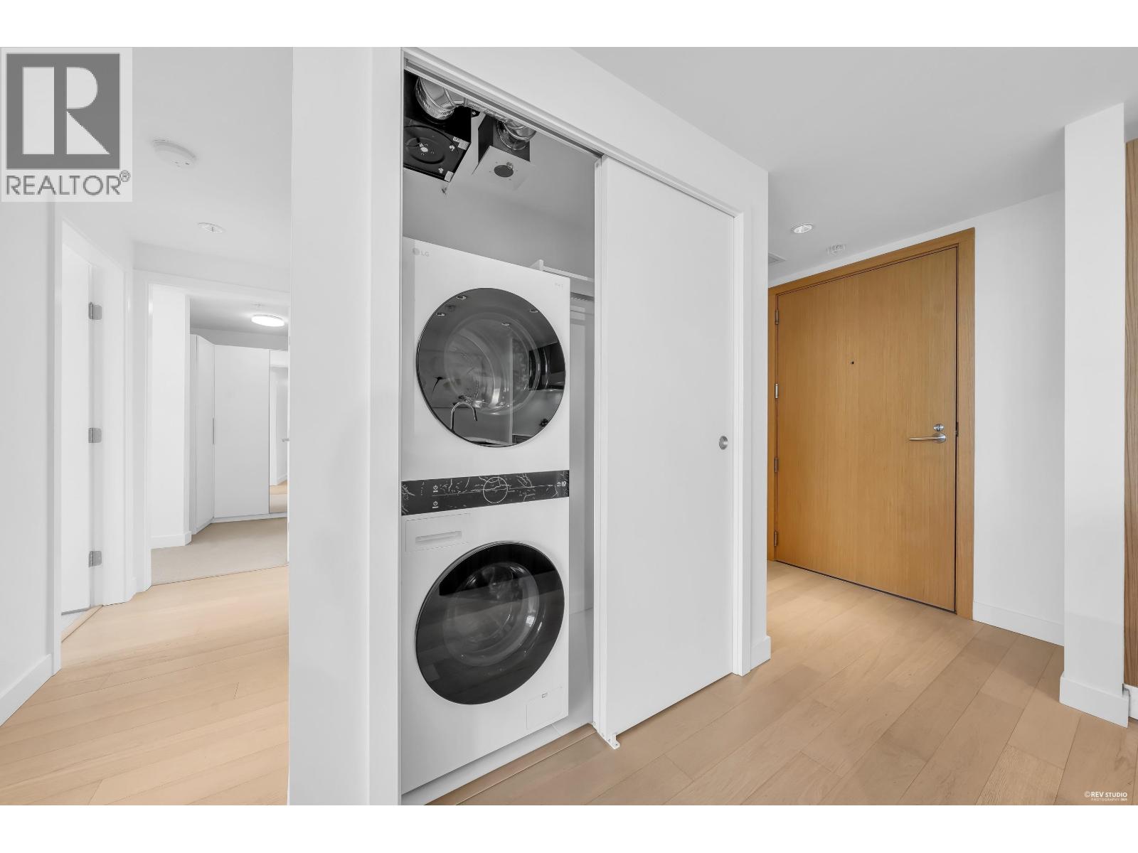 3 Bed, 2 Bath House for Sale in Vancouver – 1105 4638 GLADSTONE STREET, Vancouver – MLS# R3143005 - Image 24