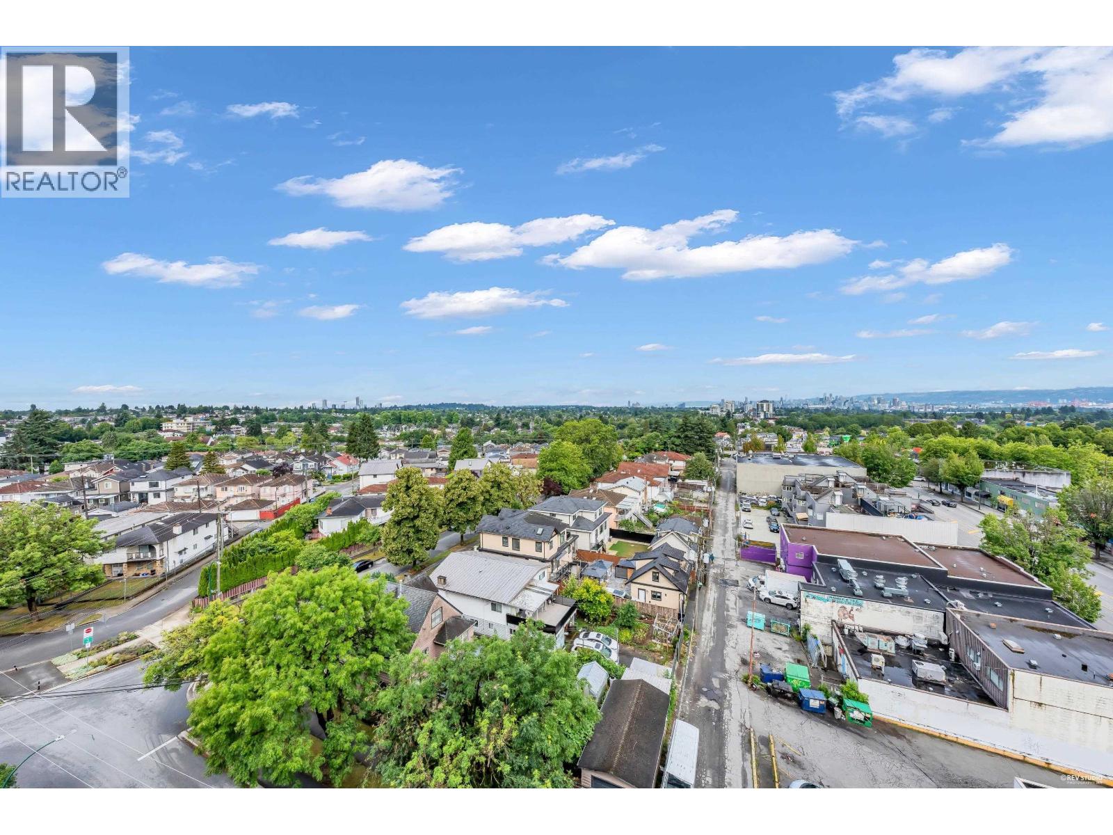 3 Bed, 2 Bath House for Sale in Vancouver – 1105 4638 GLADSTONE STREET, Vancouver – MLS# R3143005 - Image 26