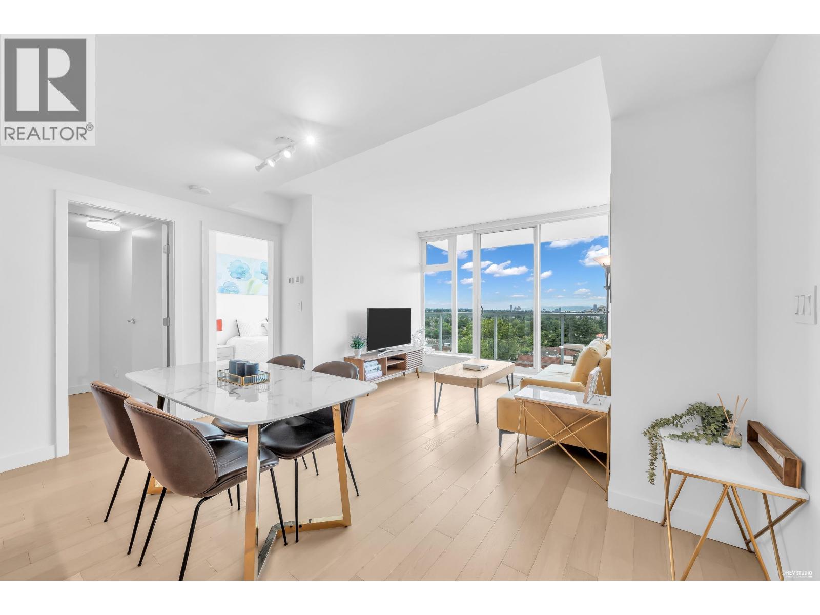 3 Bed, 2 Bath House for Sale in Vancouver – 1105 4638 GLADSTONE STREET, Vancouver – MLS# R3143005 - Image 9