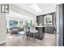 300 W Balmoral Road, North Vancouver, BC V7N2V3 Photo 14