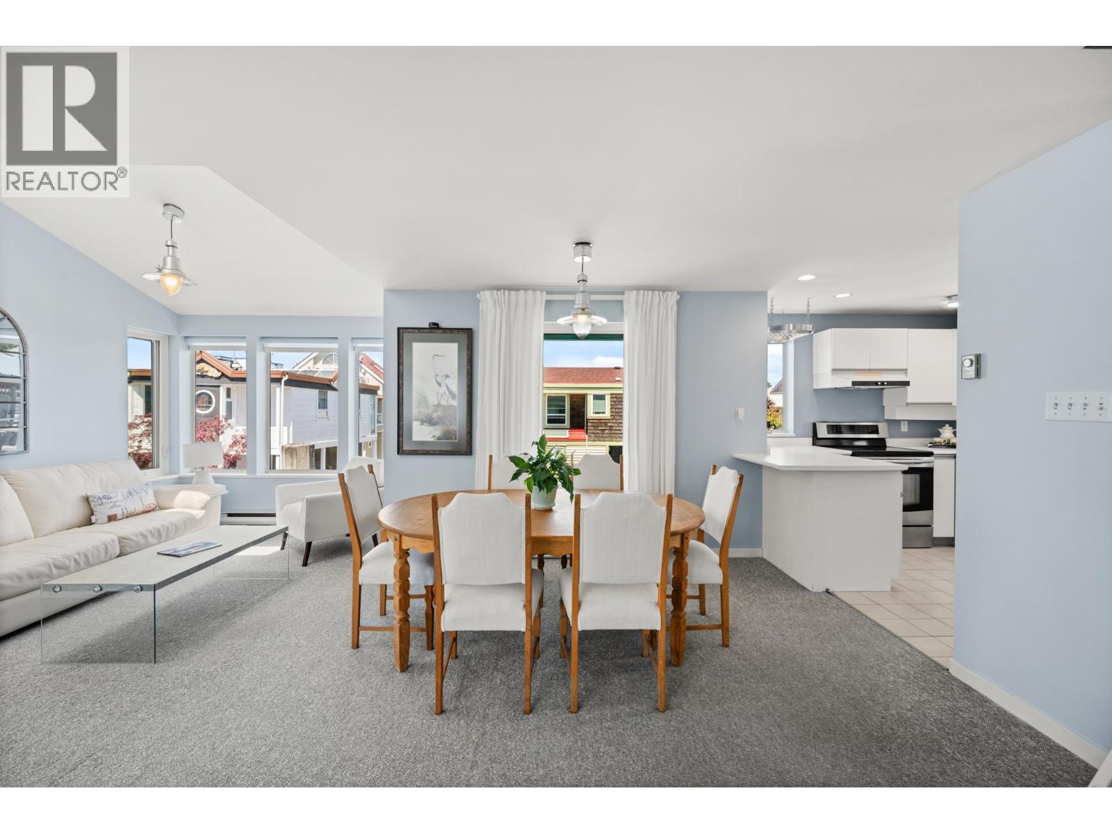 #1-3459 RIVER Road West, Delta
