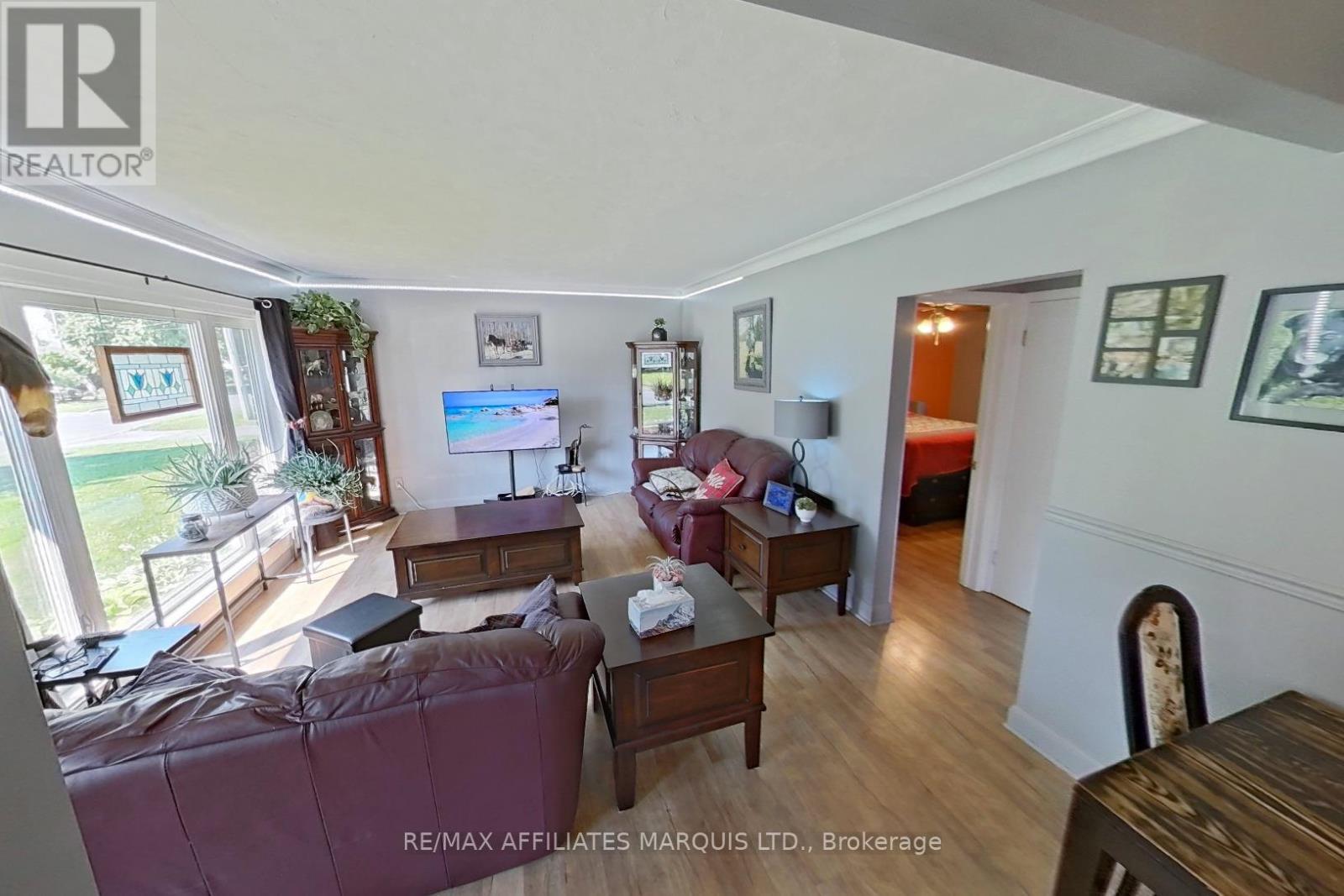 1015 EDYTHE AVENUE - Image 8