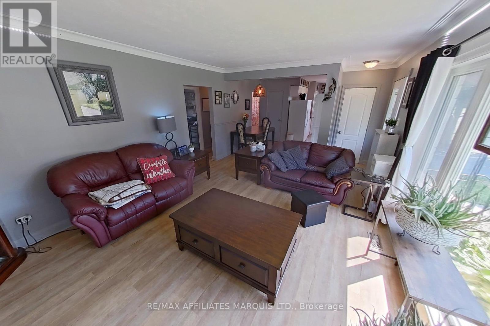 1015 EDYTHE AVENUE - Image 9