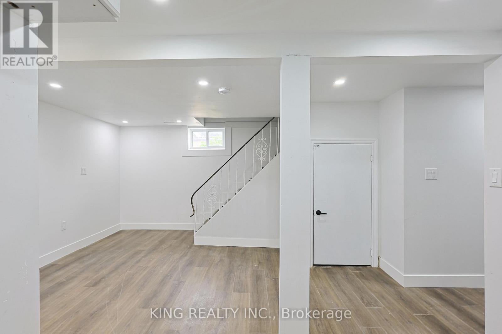 54 TWEEDSMUIR AVENUE - Image 29