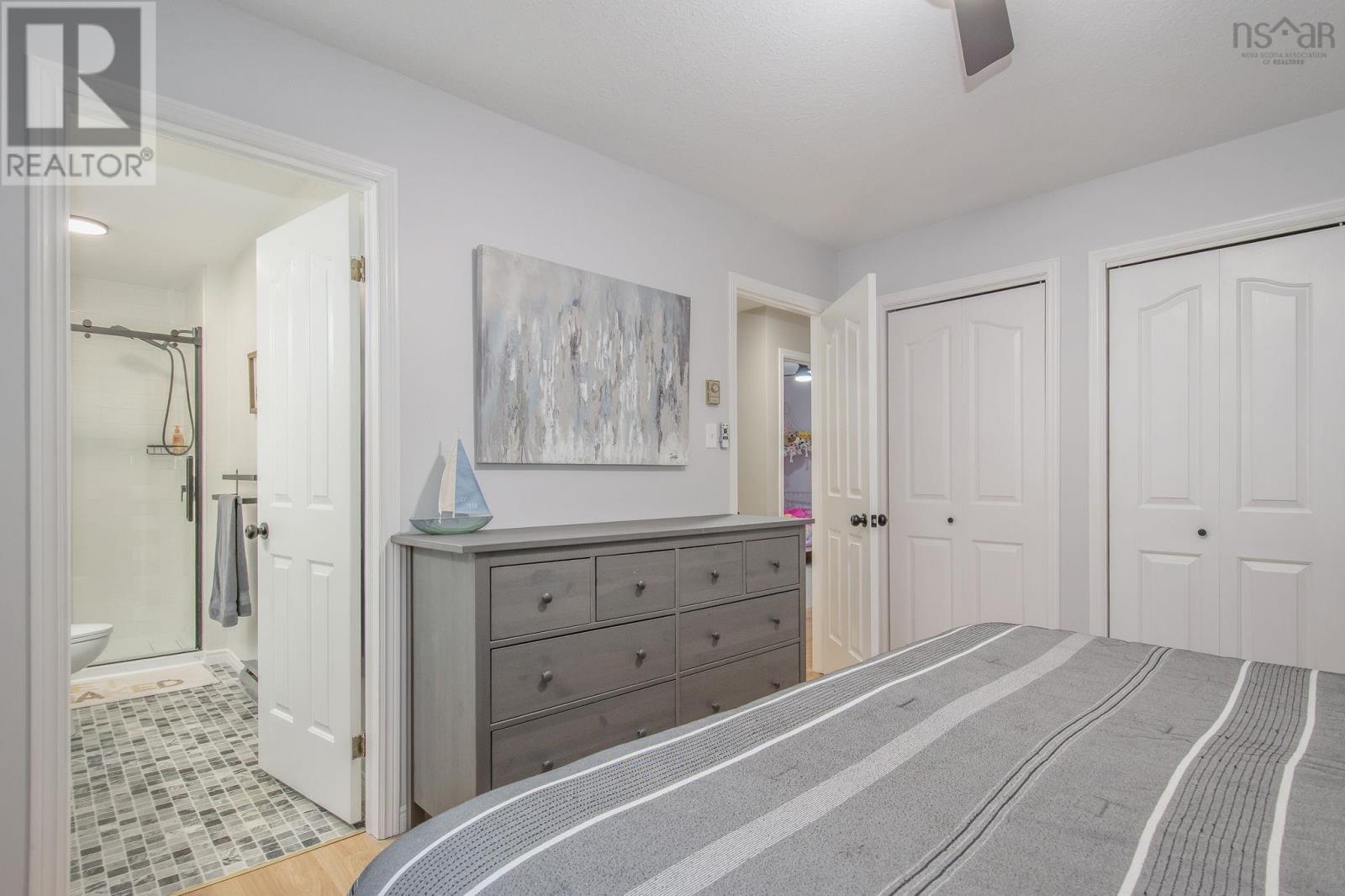 882 Shawn Drive - 25