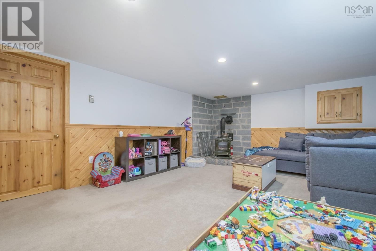 882 Shawn Drive - 36