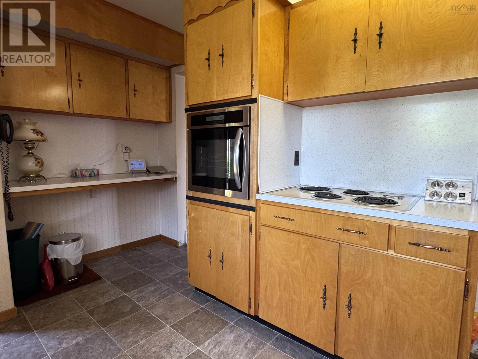 4 MacAulay Avenue - 12