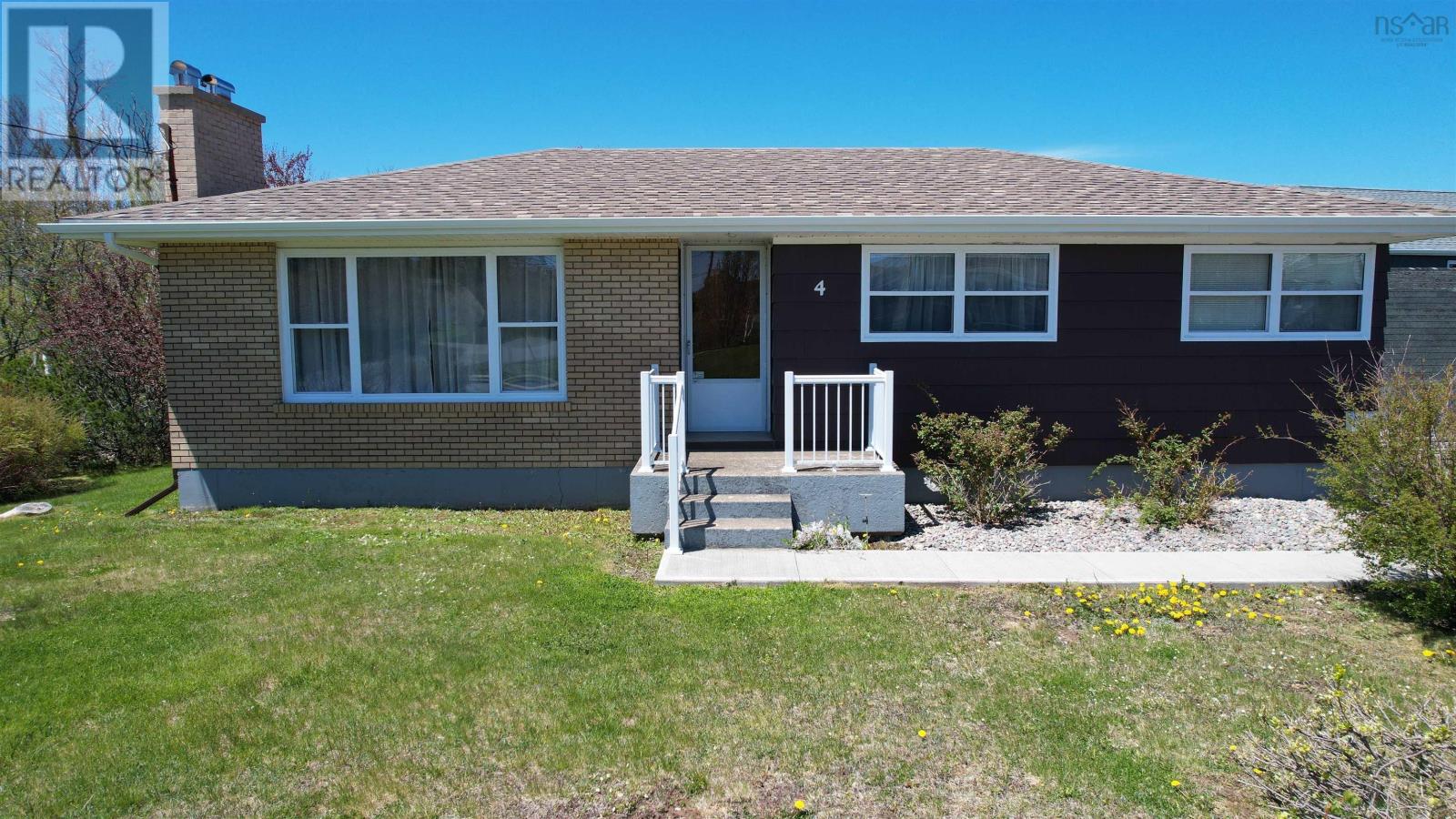 4 MacAulay Avenue - 37