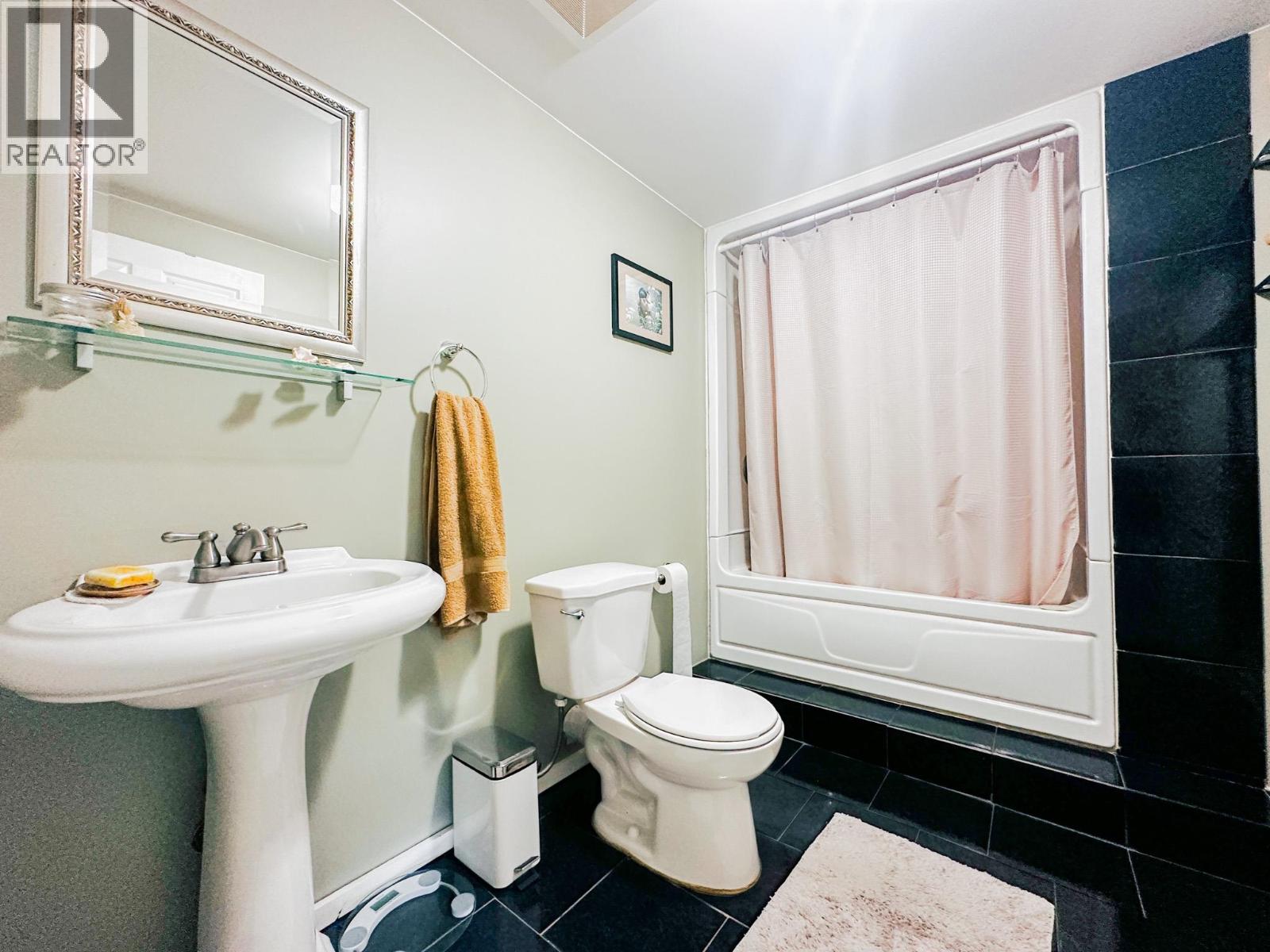 30438 E 16 HIGHWAY - 12