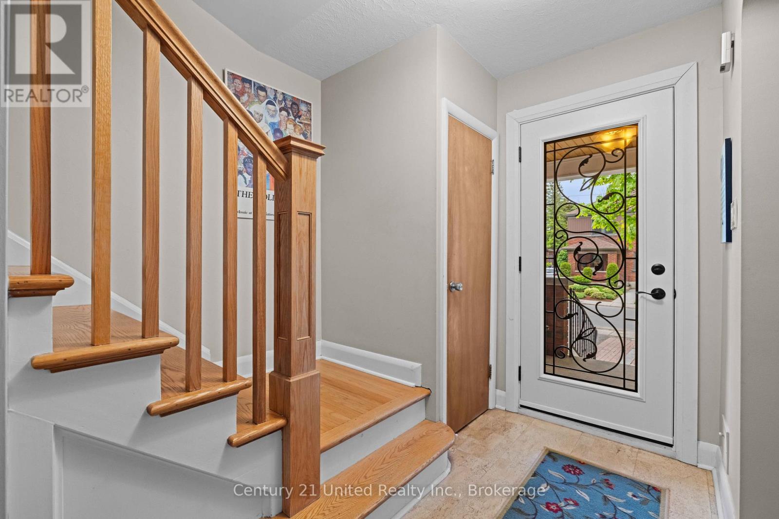 516 HUNTER STREET W - 14