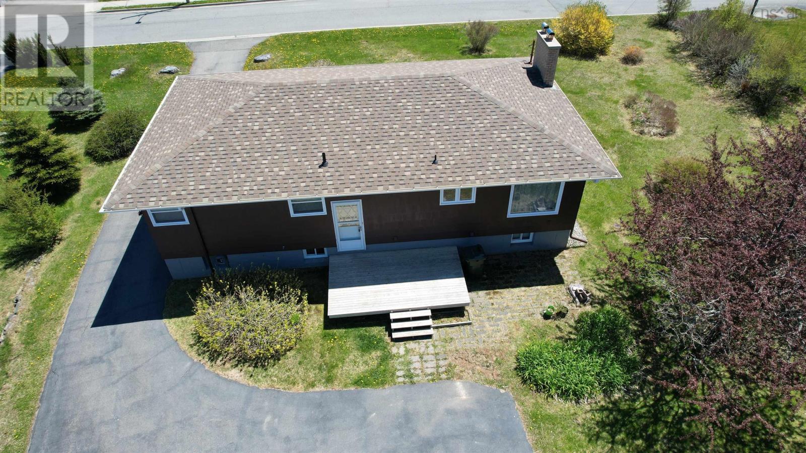 4 MacAulay Avenue - 43