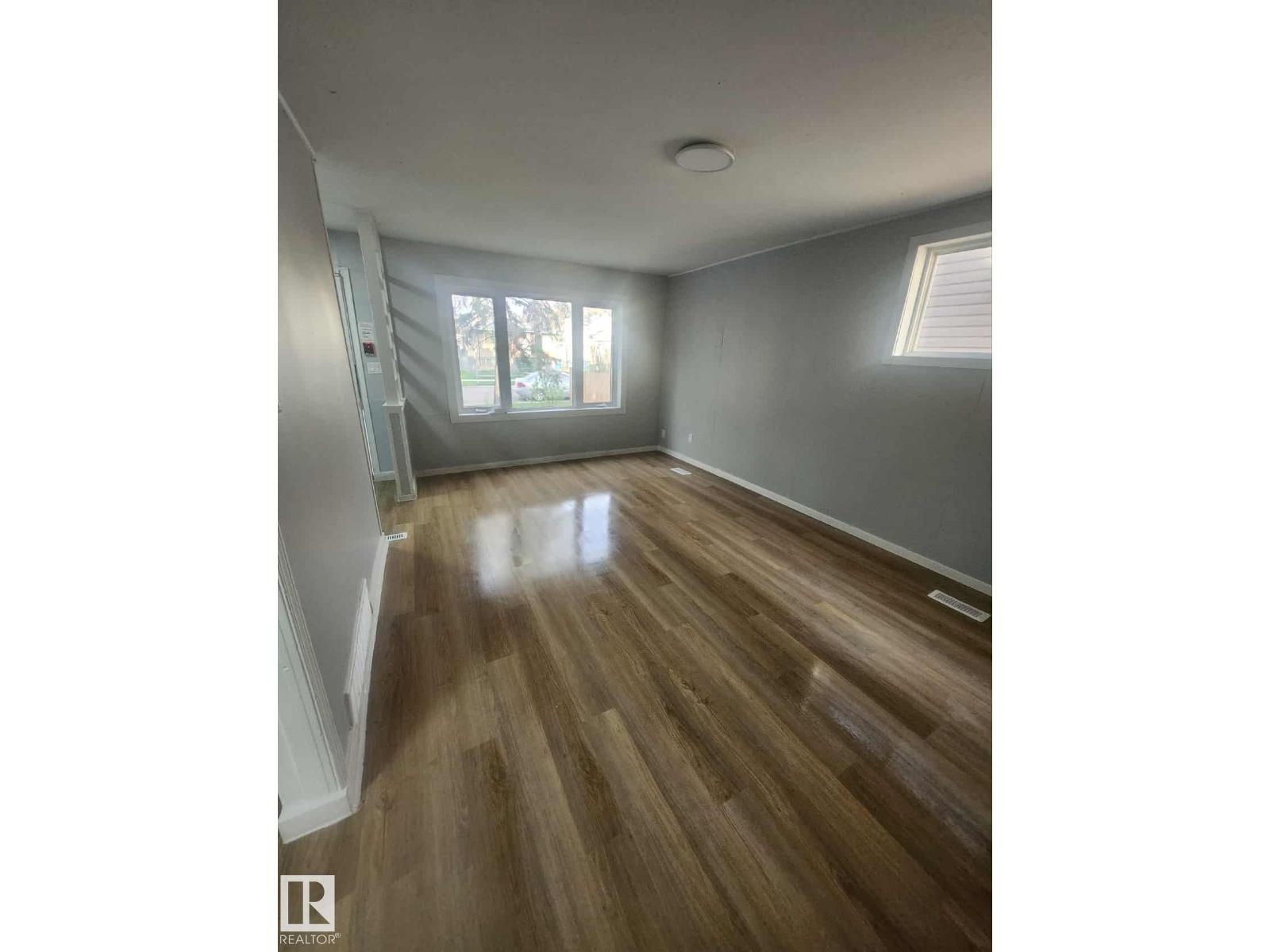 11308 94 ST NW - 28