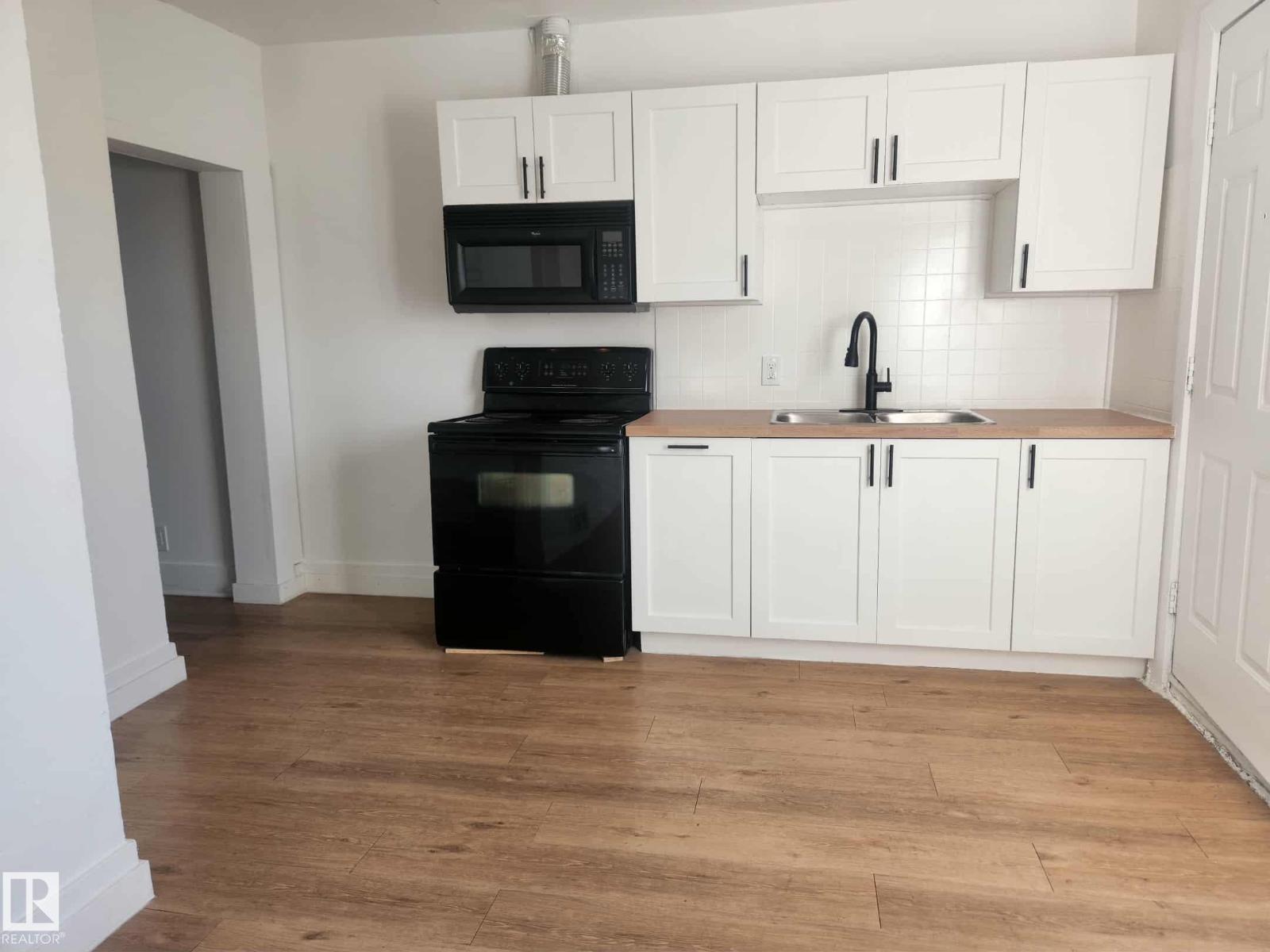 11308 94 ST NW - 50