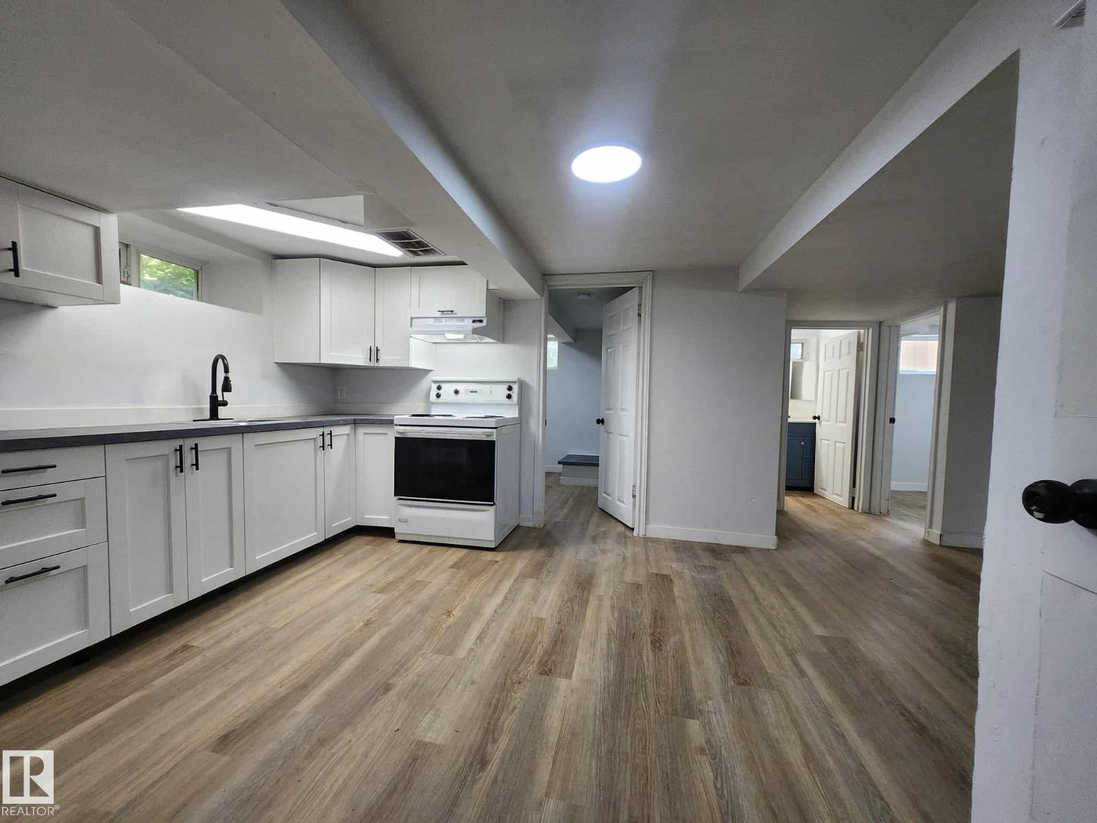 11308 94 ST NW - 31