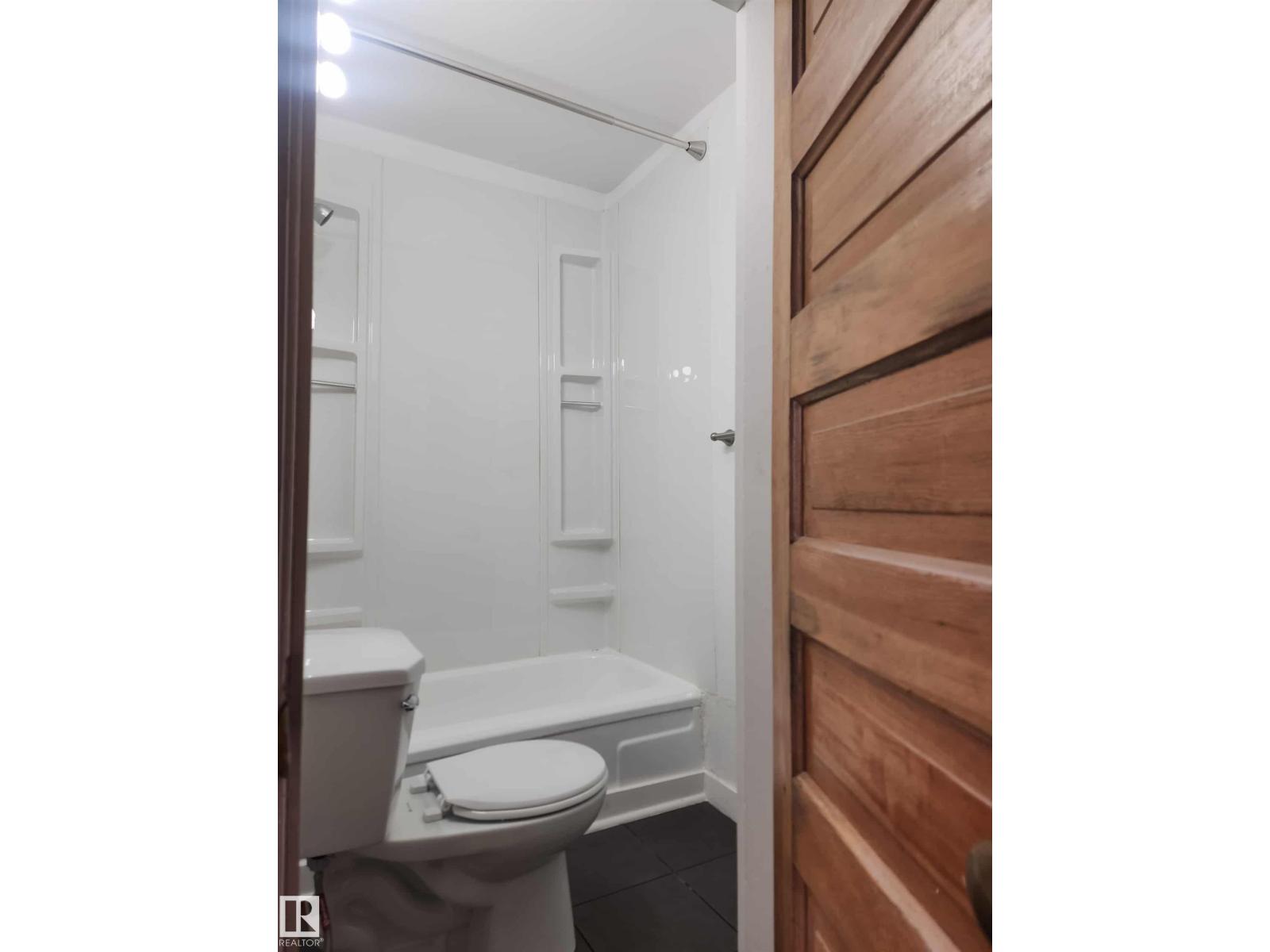 11308 94 ST NW - 55