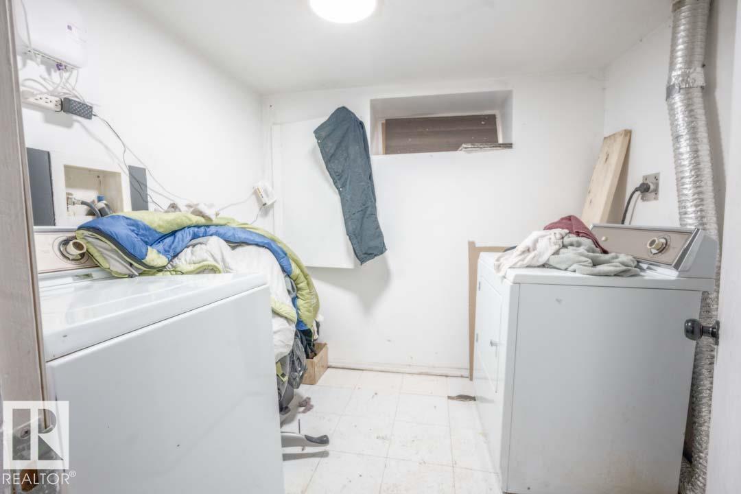 11308 94 ST NW - 65
