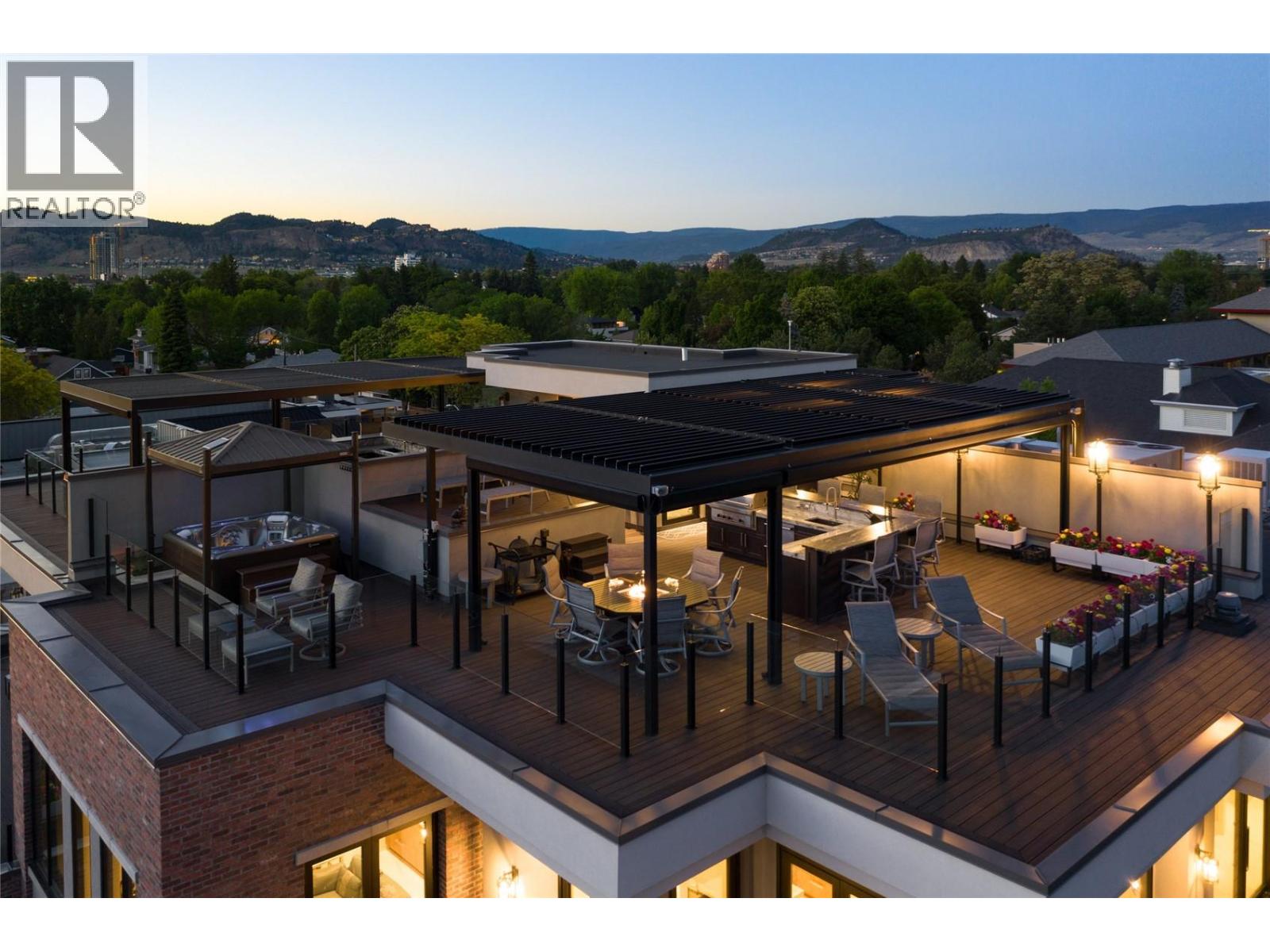 2245 Abbott Street Unit# 301, Kelowna
