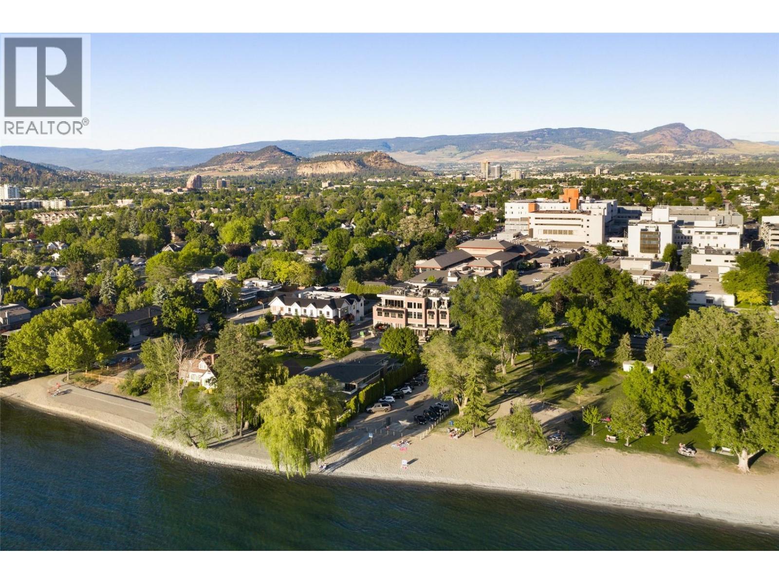 2245 Abbott Street Unit# 301, Kelowna