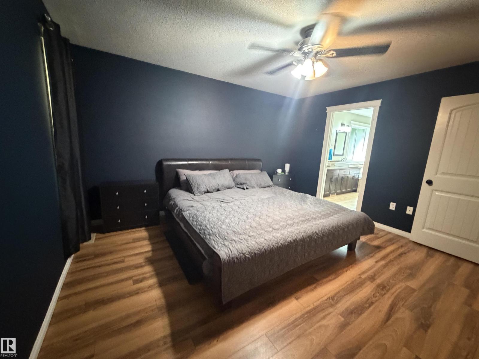 644081 RGE ROAD 235 - 16