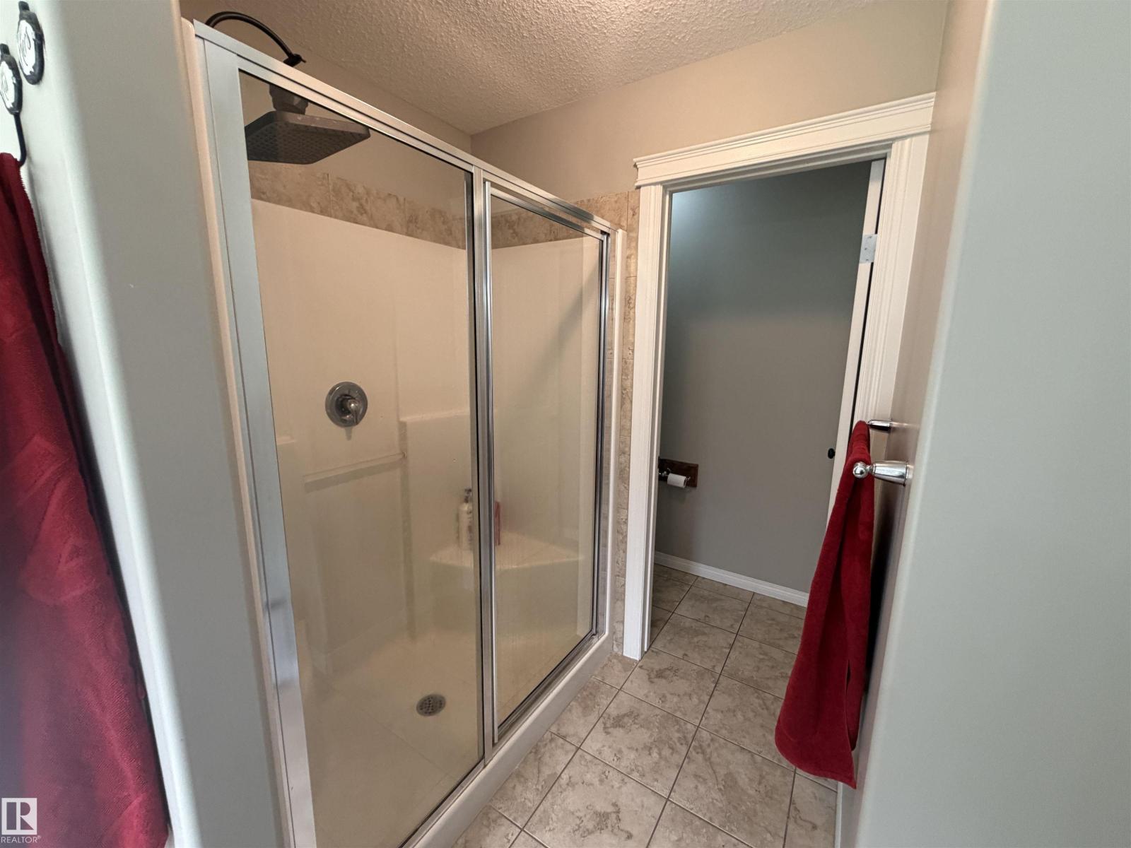 644081 RGE ROAD 235 - 32