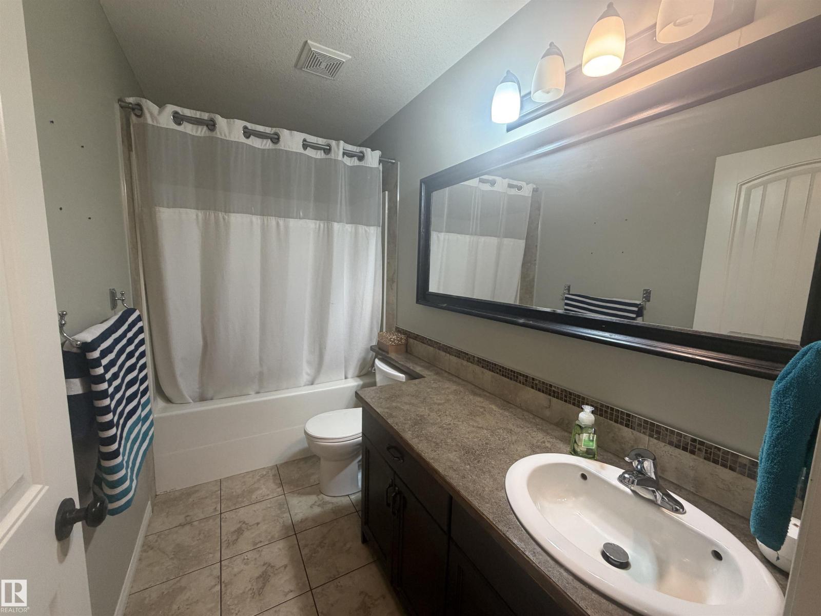 644081 RGE ROAD 235 - 37