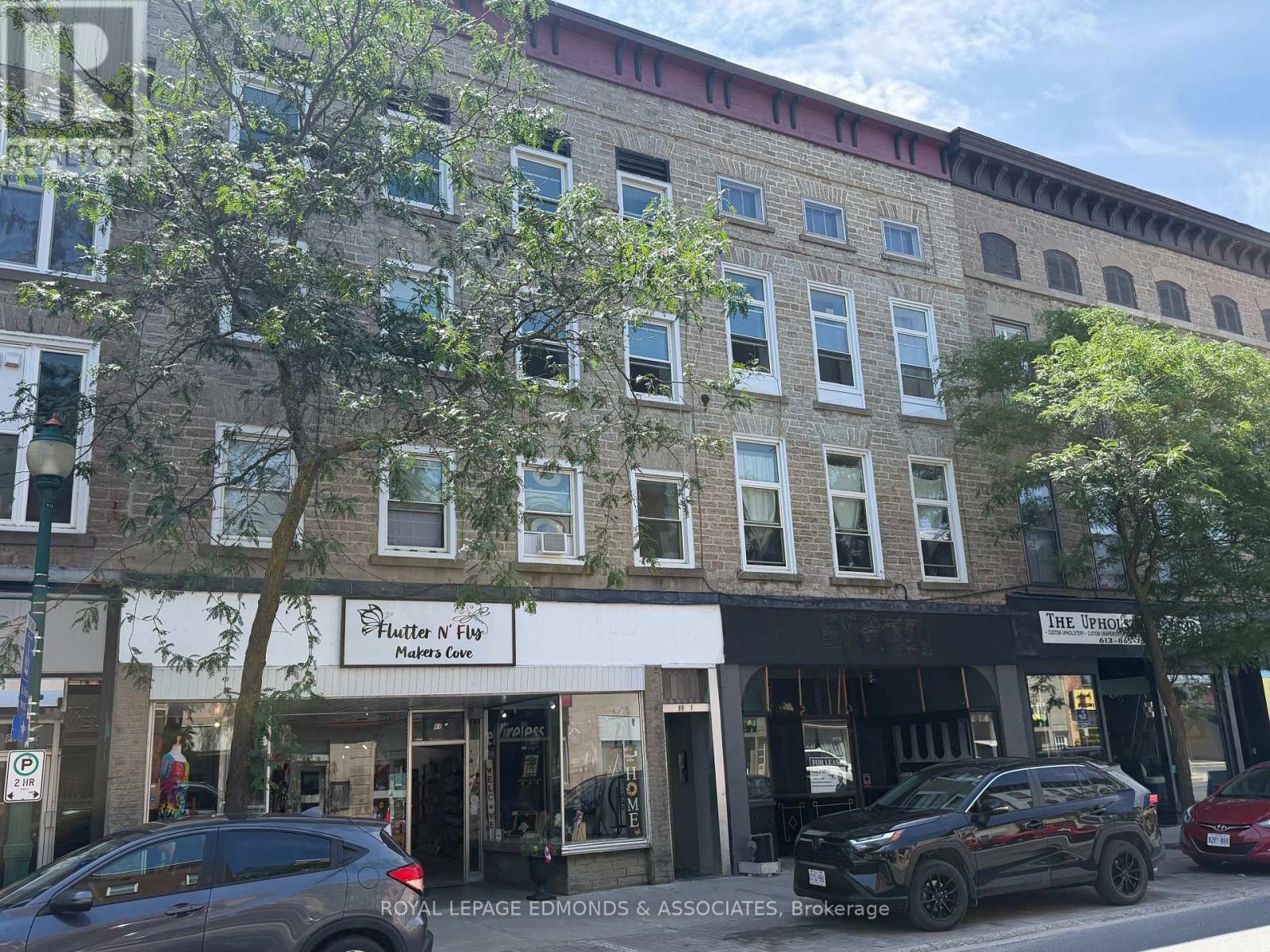87-93 KING STREET W - 3
