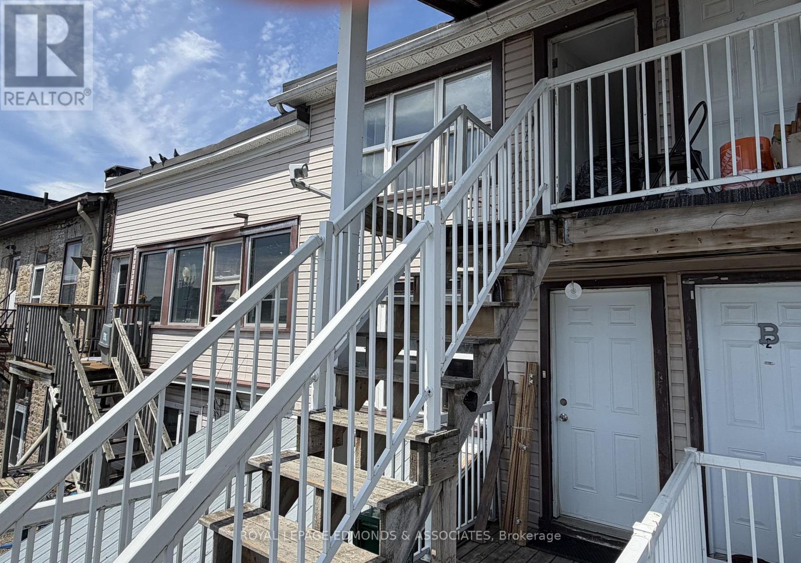 87-93 KING STREET W - 6