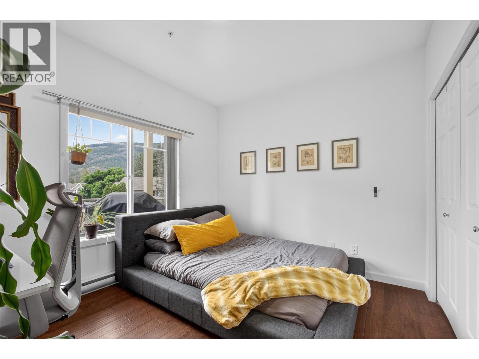 #303 2120 Shannon Ridge Drive - 9