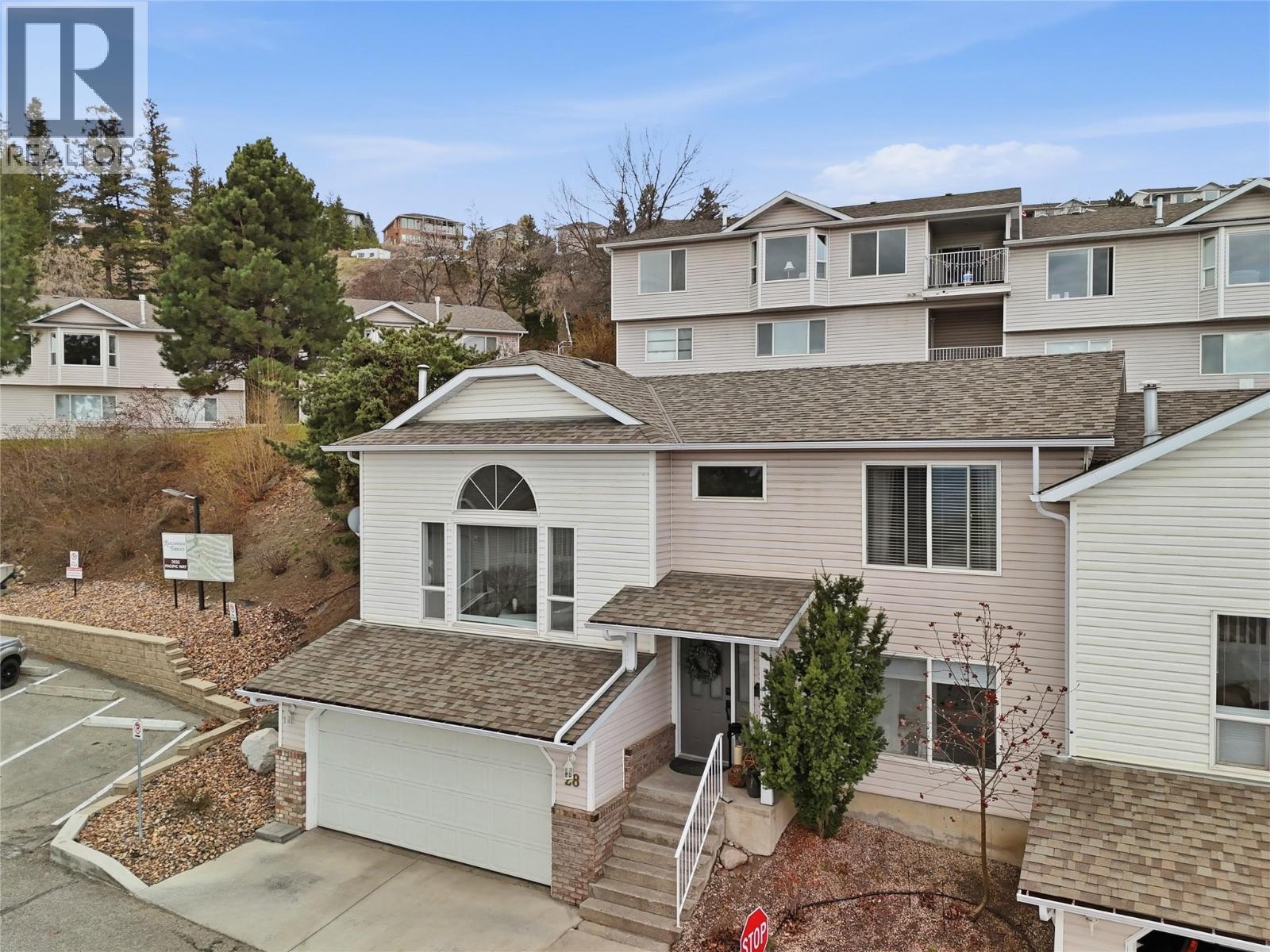 #28 2022 Pacific Way - 41