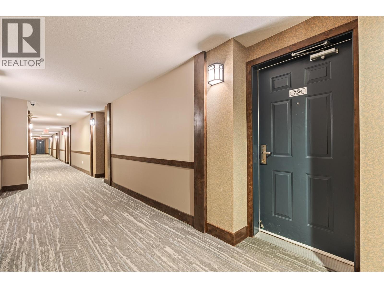 #256 155 Silver Lode Lane - 26