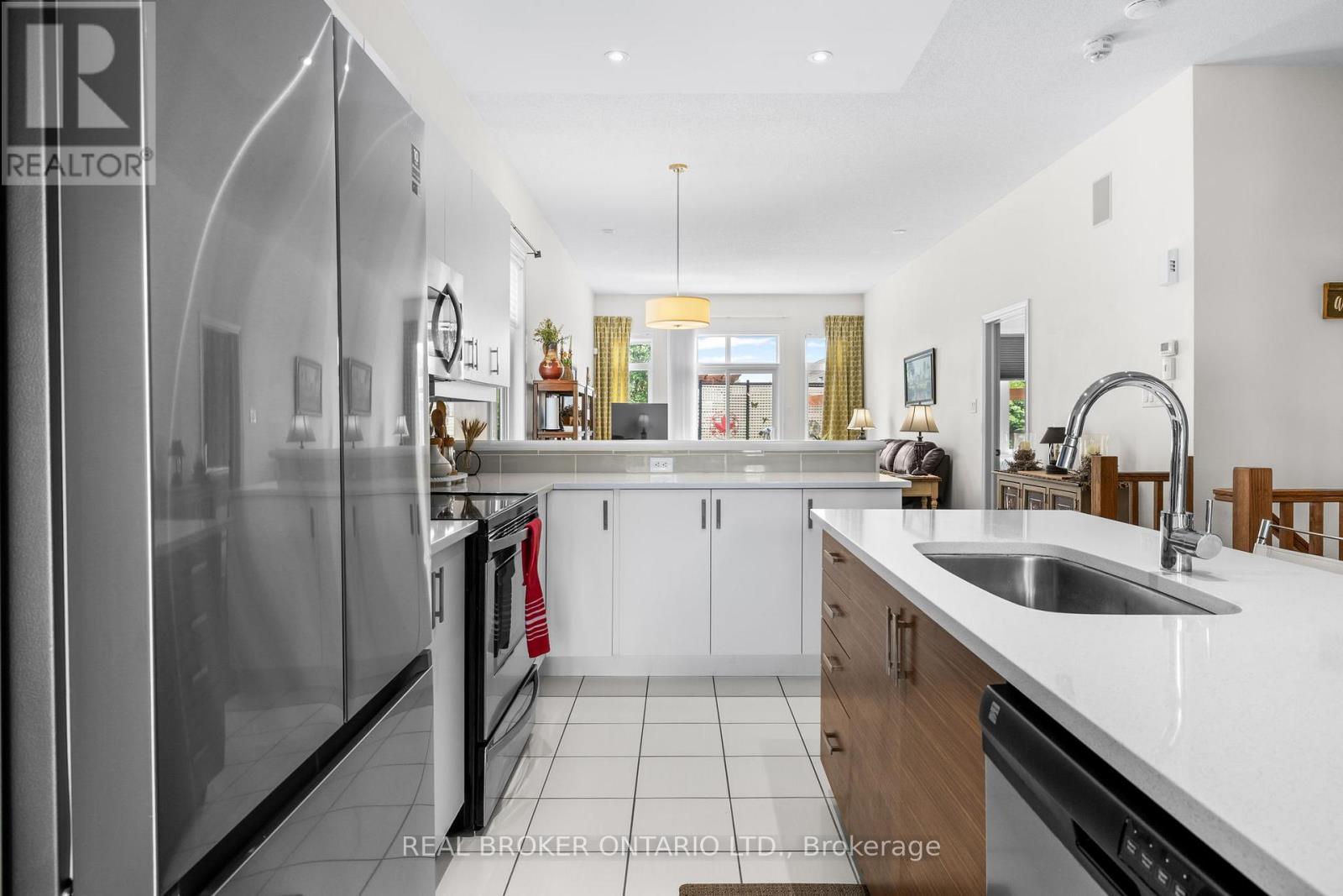 128 GEORGE STREET W - 14