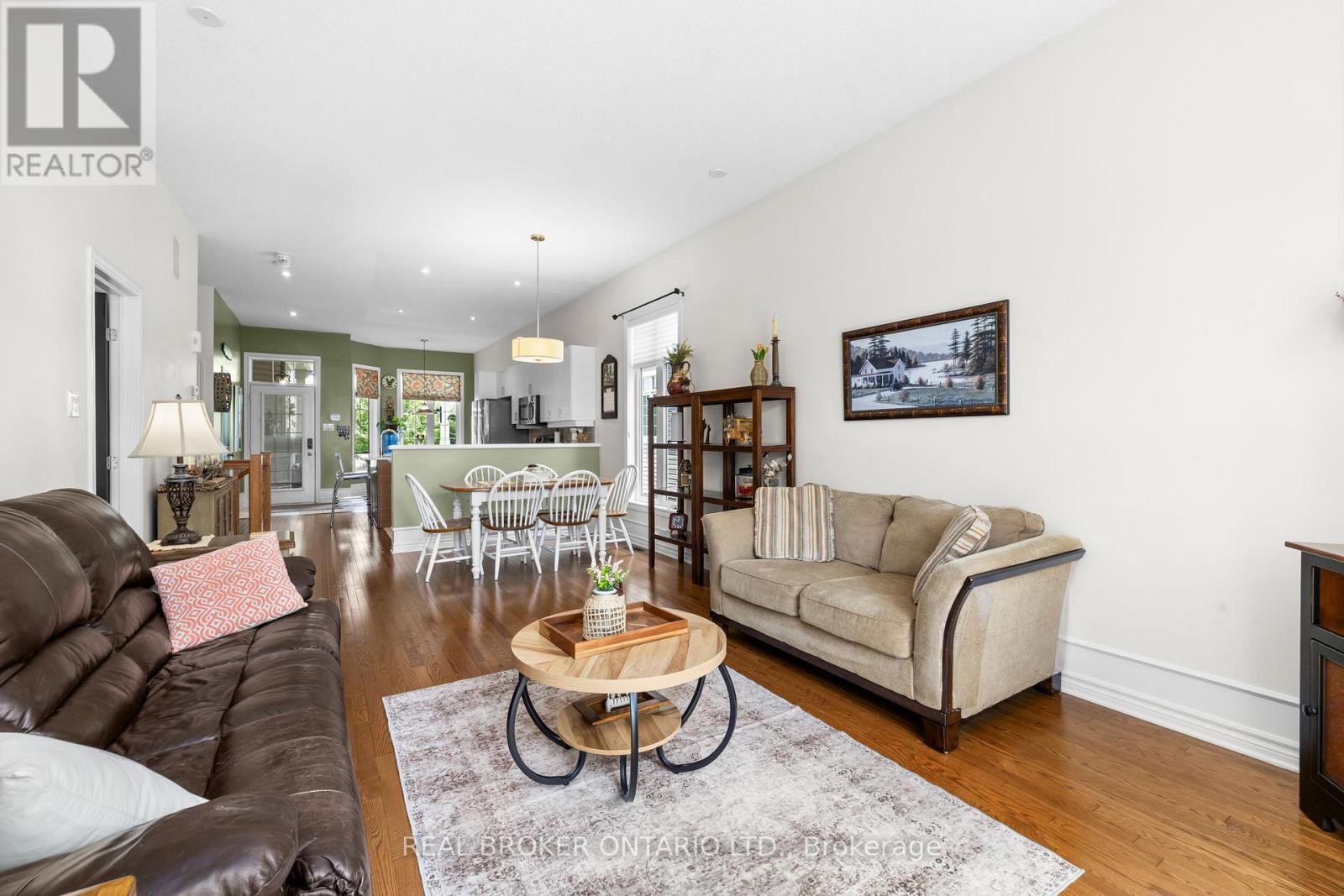 128 GEORGE STREET W - 26