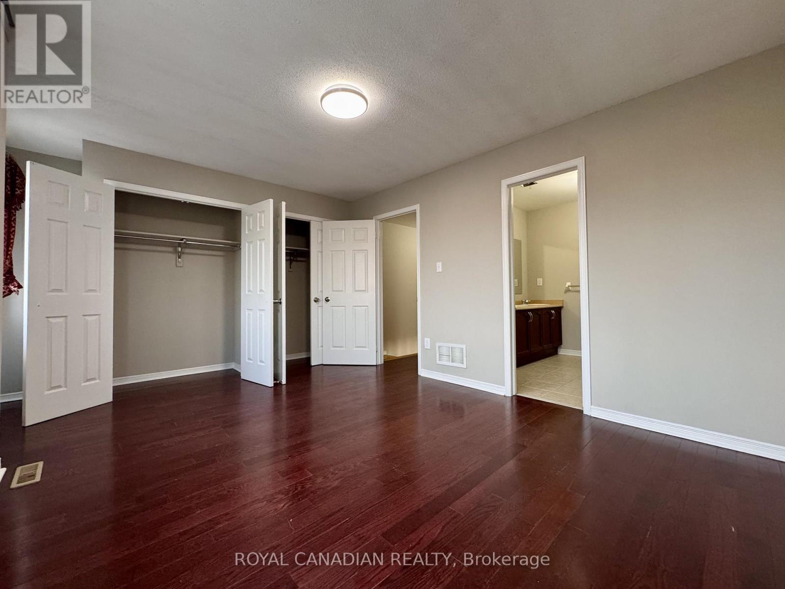 10 GUINEVERE ROAD - 11