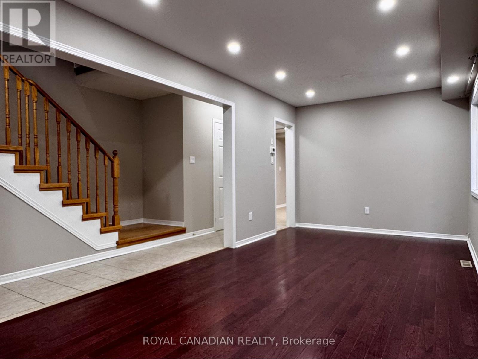 10 GUINEVERE ROAD - 3