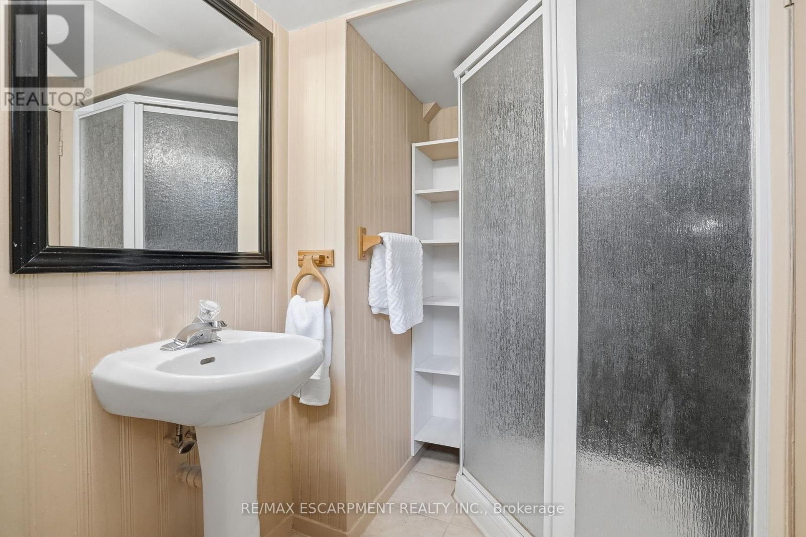 5155 IDLEWOOD CRESCENT - 31