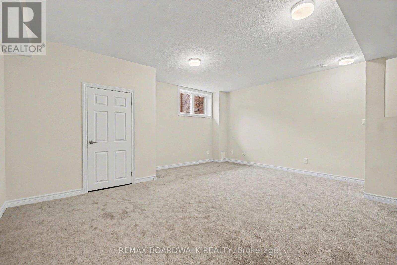 83 RYAN REYNOLDS WAY - 17