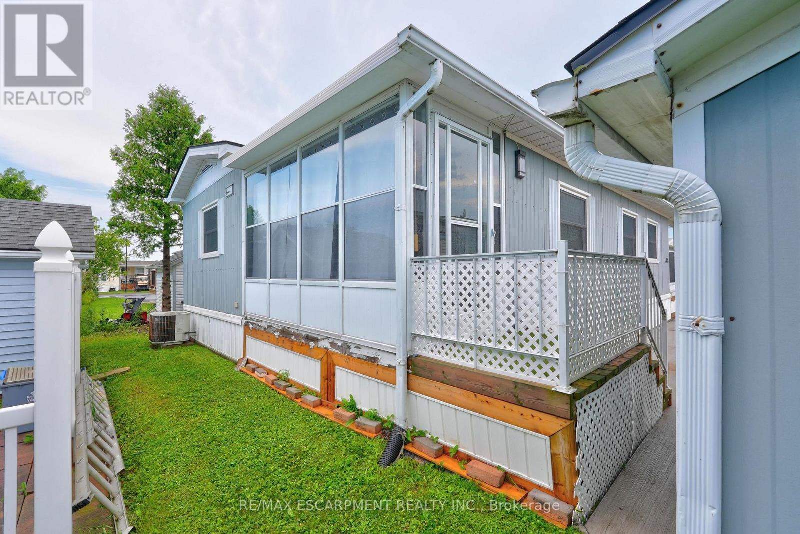 #267 3033 TOWNLINE ROAD - 21