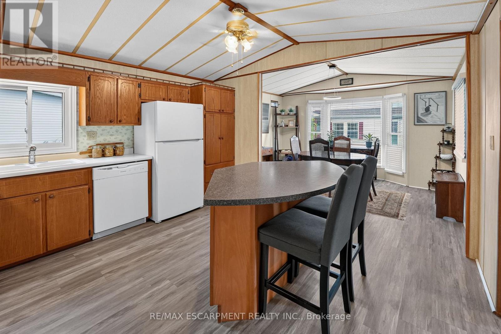 #267 3033 TOWNLINE ROAD - 7